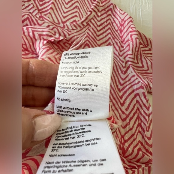 MASAI EASYWEAR Zig Zag Viscose Metallic Threads | Pink Size Small | NWOT - Picture 11 of 12